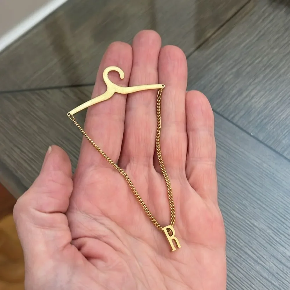 Vintage Tie Clasp - Chain with Initial “R” Monogram